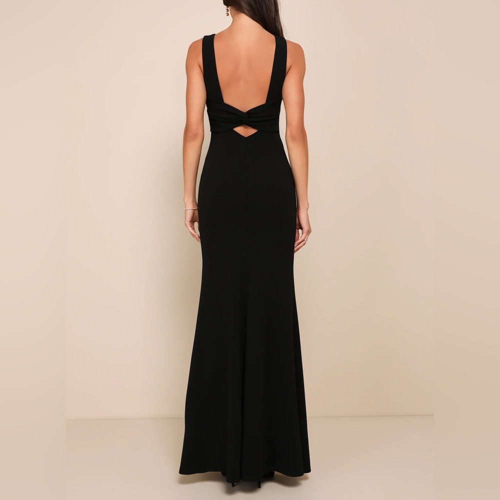 Twist Open Back Mermaid Gown, Size S, in Black, NWOT